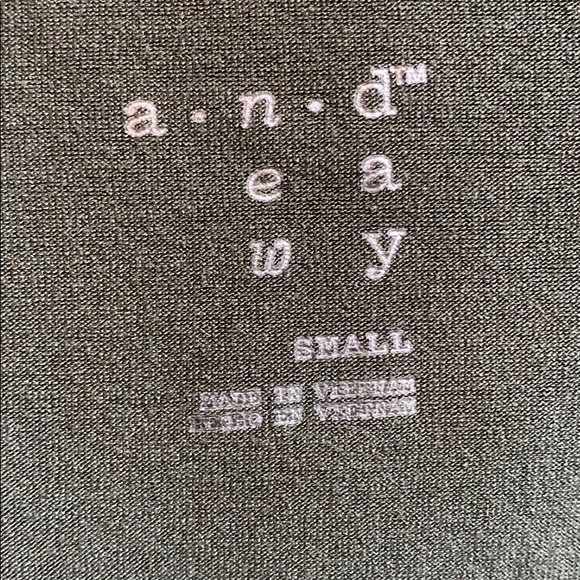 A.New.Day Gold Sheen Rayon Blend Stretch Womens Size S Green Pullover Dressy Top - Picture 7 of 8